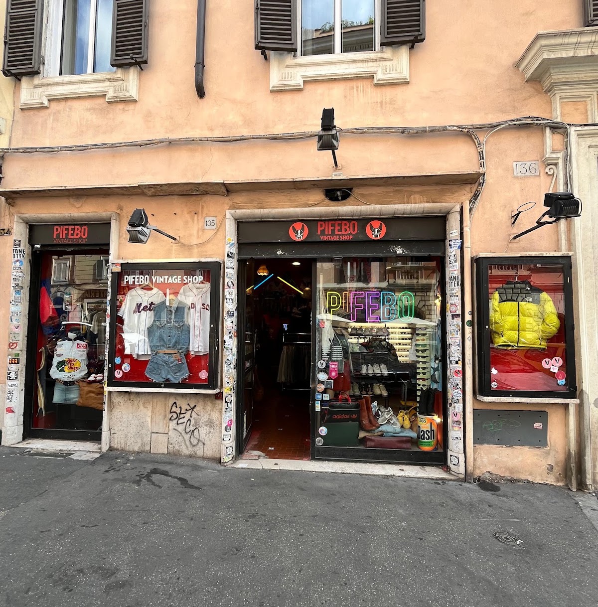 Pifebo Vintage Shop